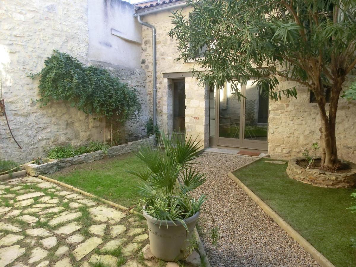 Chambre Sur Jardin Secret - Avignon Centre - Climatisee Eksteriør bilde