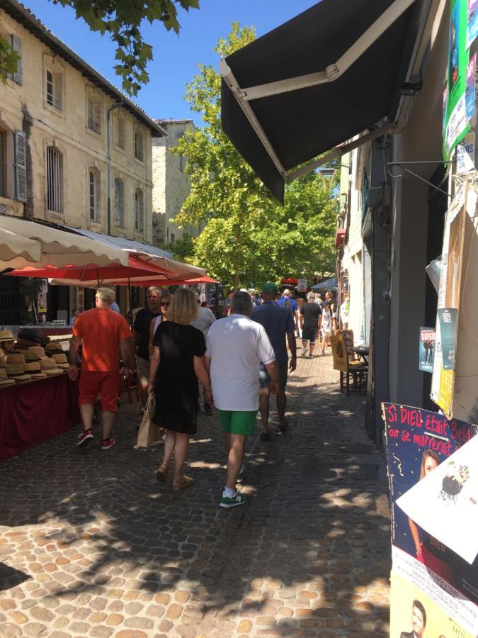 Chambre Sur Jardin Secret - Avignon Centre - Climatisee Eksteriør bilde