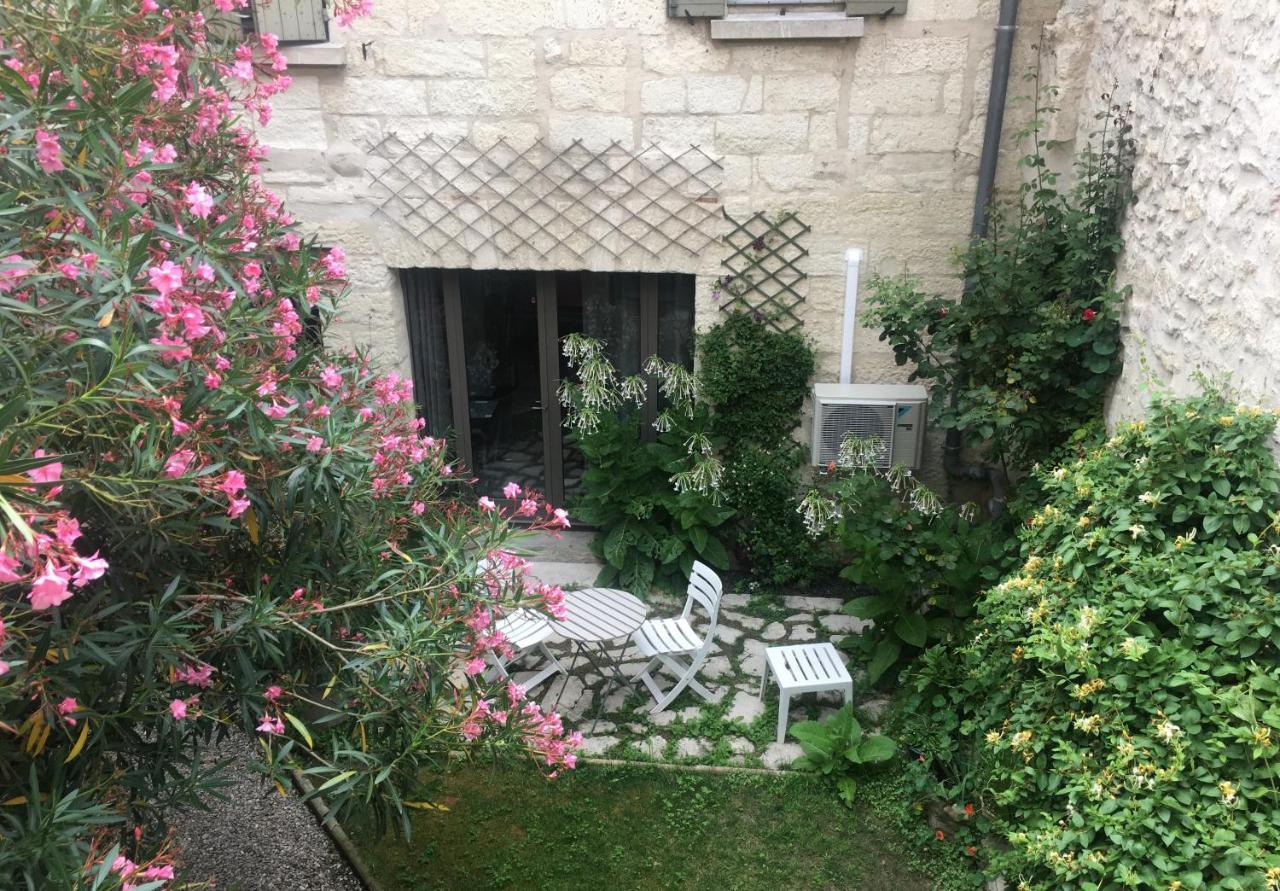 Chambre Sur Jardin Secret - Avignon Centre - Climatisee Eksteriør bilde