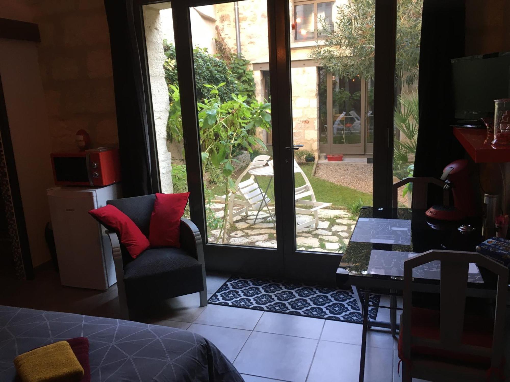 Chambre Sur Jardin Secret - Avignon Centre - Climatisee Eksteriør bilde