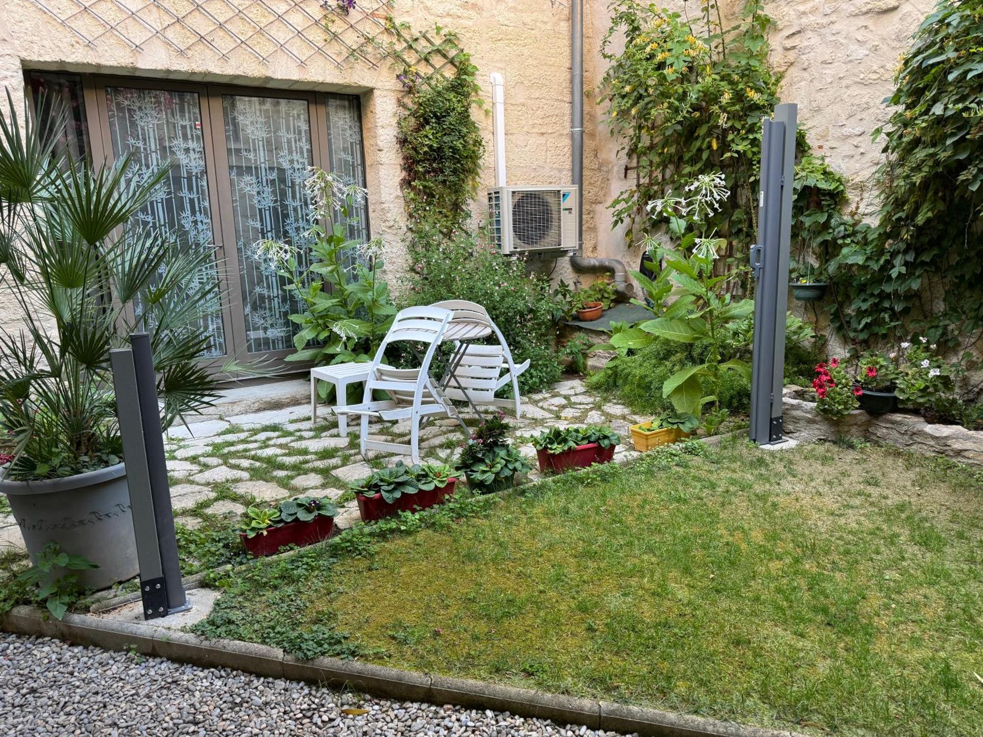 Chambre Sur Jardin Secret - Avignon Centre - Climatisee Eksteriør bilde